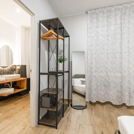 Pensionat Ventuno Dei Luxury San Giovanni 4*