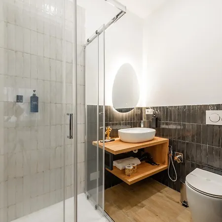 Ventuno Dei Luxury San Giovanni 4* روما