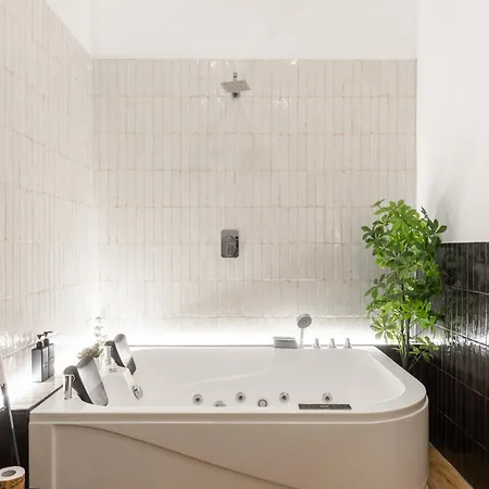 Ventuno Dei Luxury San Giovanni روما