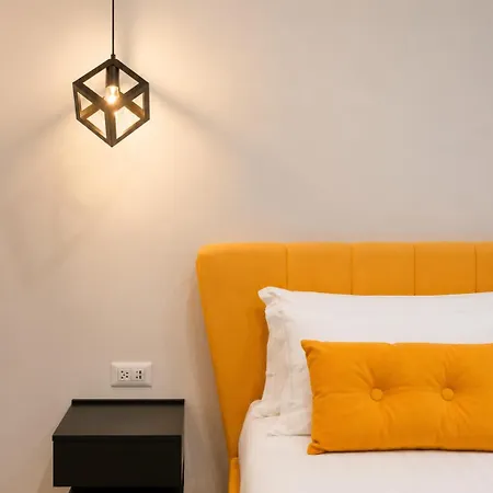 Ventuno Dei Luxury San Giovanni 게스트하우스 4*